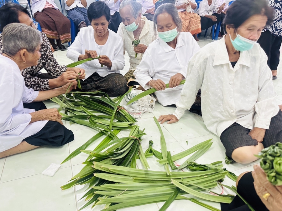 โครงการส่งเสริมและพัฒนาคุณภาพชีวิตผู้สูงอายุ ประจำปีงบประมาณ 2566 ประจำเดือนสิงหาคม ในวันที่  17 สิงหาคม 2566  ณ ห้องประชุมองค์การบริหารส่วนตำบลองค์การบริการส่วนตำบลหนองฮาง อำเภอม่วงสามสิบ จังหวัดอุบลราชธานี